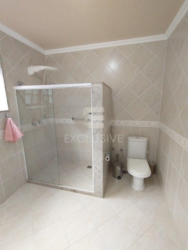 Casa Linear com 2 dormitórios à venda, 190 m² por R$ 1.250.000 - Cônego - Nova Friburgo  Nova Friburgo - 
