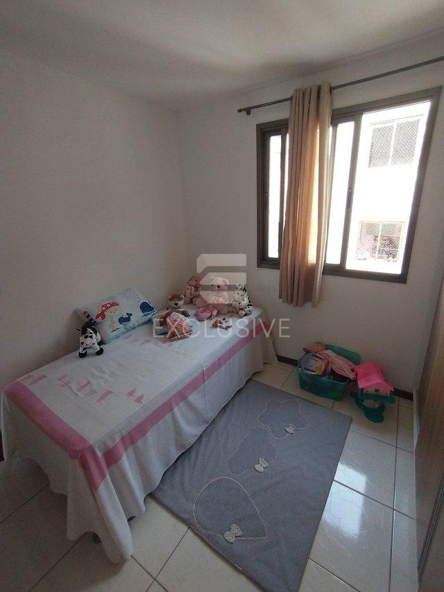 Apartamento com 2 dormitórios à venda, 55 m² por R$ 240.000 - Sítio São Luiz - Estrada Mário Antônio Thurler Nova Friburgo - 