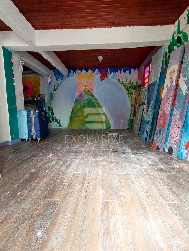 Casa com 2 dormitórios à venda, 246 m² por R$ 900.000 - Cascatinha - Nova Friburgo - RJ Rua Francisco de Almeida Sobrinho Nova Friburgo - 