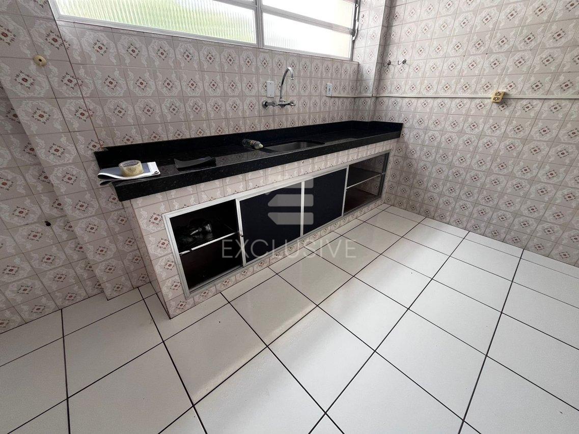 EXCELENTE COBERTURA LOCAÇÃO 3 QUARTOS - R$2.500,00 NO CENTRO - NOVA FRIBURGO  Nova Friburgo - 