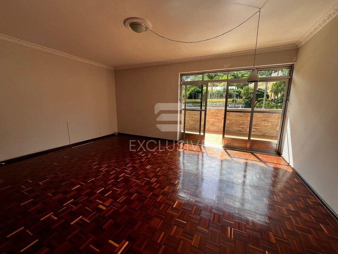 EXCELENTE COBERTURA LOCAÇÃO 3 QUARTOS - R$2.500,00 NO CENTRO - NOVA FRIBURGO  Nova Friburgo - 