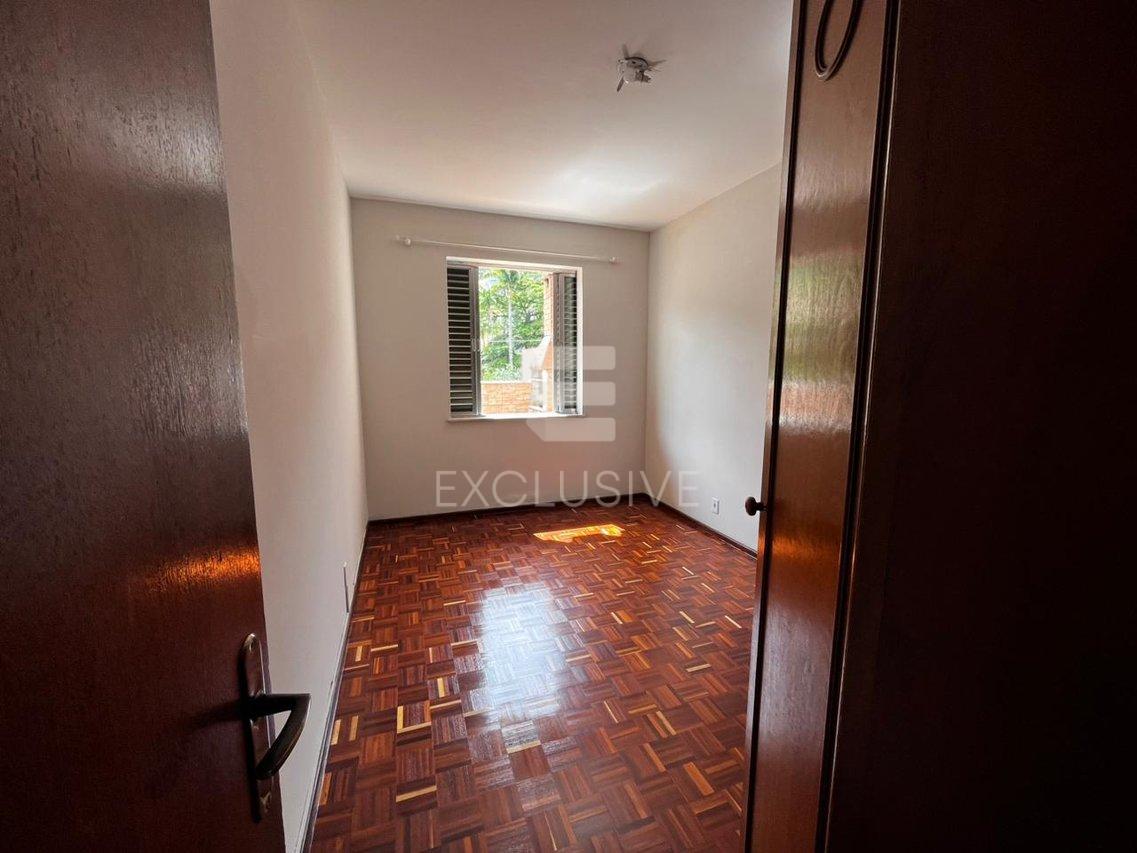 EXCELENTE COBERTURA LOCAÇÃO 3 QUARTOS - R$2.500,00 NO CENTRO - NOVA FRIBURGO  Nova Friburgo - 