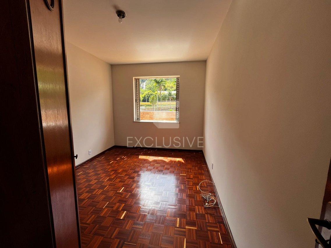 EXCELENTE COBERTURA LOCAÇÃO 3 QUARTOS - R$2.500,00 NO CENTRO - NOVA FRIBURGO  Nova Friburgo - 