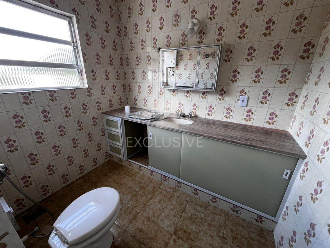 EXCELENTE COBERTURA LOCAÇÃO 3 QUARTOS - R$2.500,00 NO CENTRO - NOVA FRIBURGO  Nova Friburgo - 