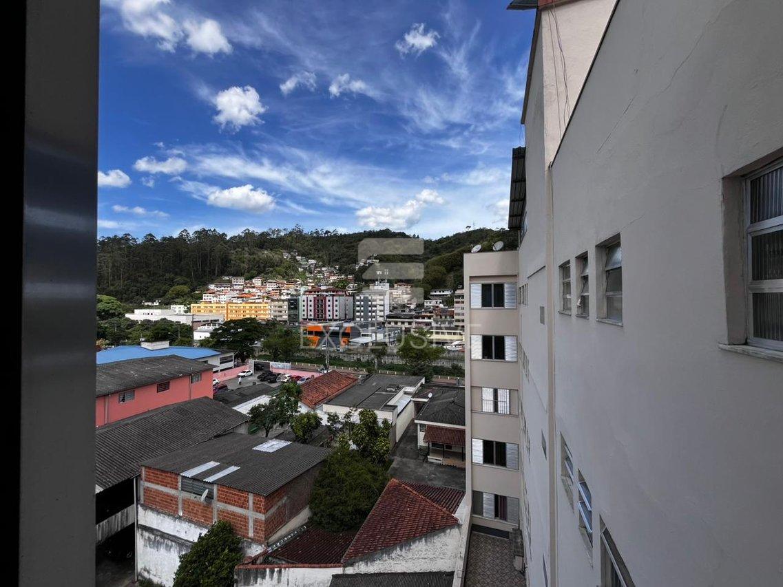 EXCELENTE COBERTURA LOCAÇÃO 3 QUARTOS - R$2.500,00 NO CENTRO - NOVA FRIBURGO  Nova Friburgo - 