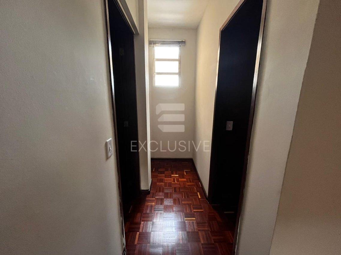 EXCELENTE COBERTURA LOCAÇÃO 3 QUARTOS - R$2.500,00 NO CENTRO - NOVA FRIBURGO  Nova Friburgo - 