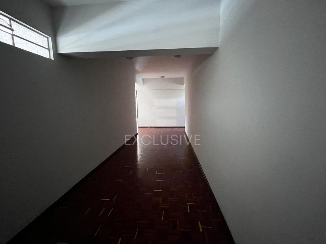 EXCELENTE COBERTURA LOCAÇÃO 3 QUARTOS - R$2.500,00 NO CENTRO - NOVA FRIBURGO  Nova Friburgo - 