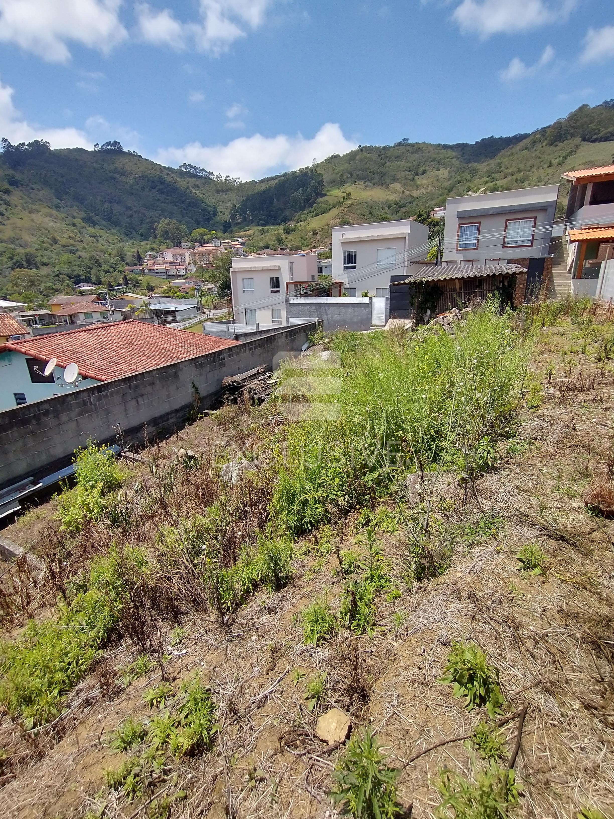 Terreno &agrave; venda, 303,88 m&sup2; por R$ 280.000 - S&iacute;tio S&atilde;o Luiz - Nova Friburgo-RJ Estrada Mário Antônio Thurler Nova Friburgo - 