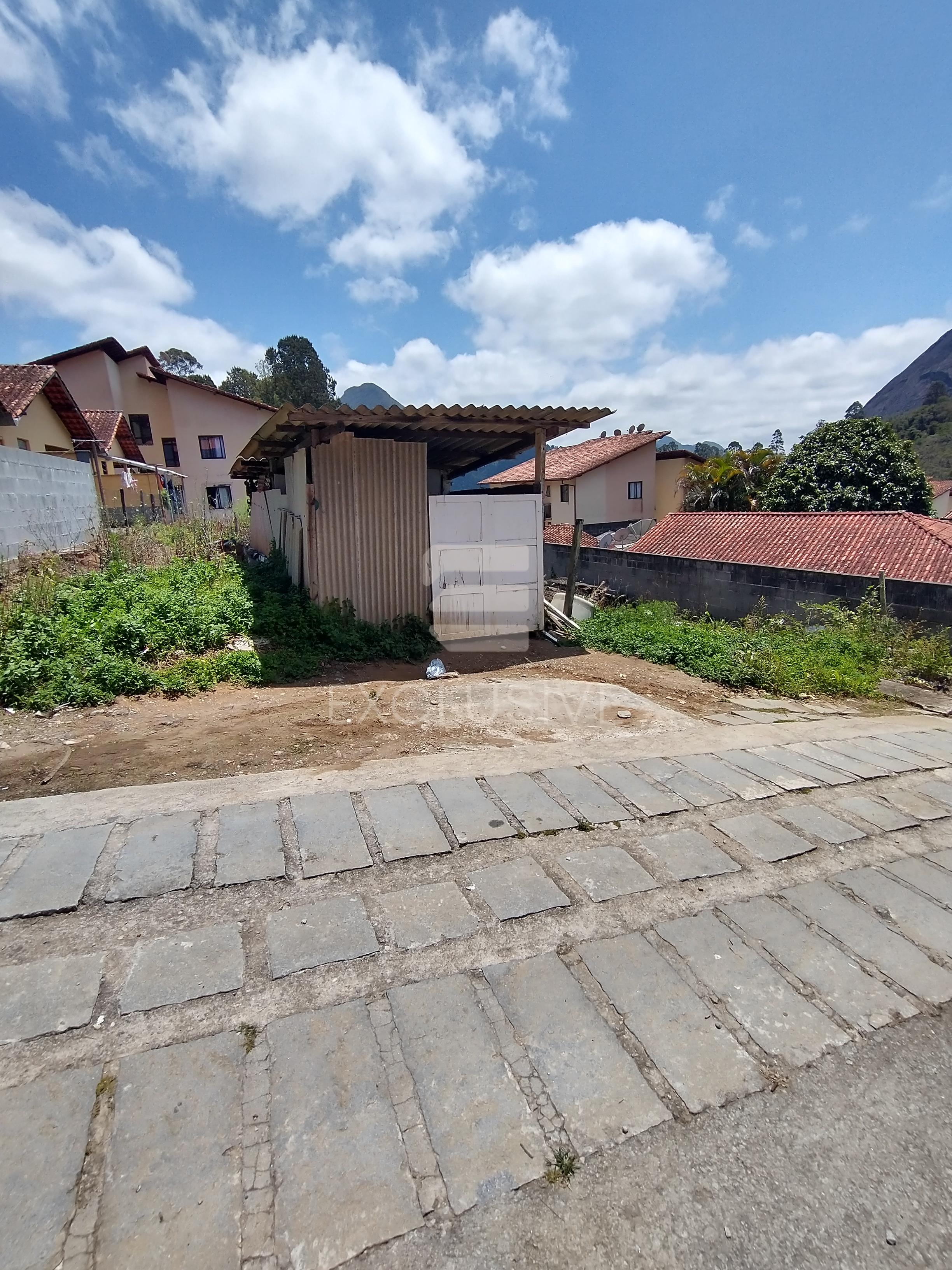 Terreno &agrave; venda, 303,88 m&sup2; por R$ 280.000 - S&iacute;tio S&atilde;o Luiz - Nova Friburgo-RJ Estrada Mário Antônio Thurler Nova Friburgo - 