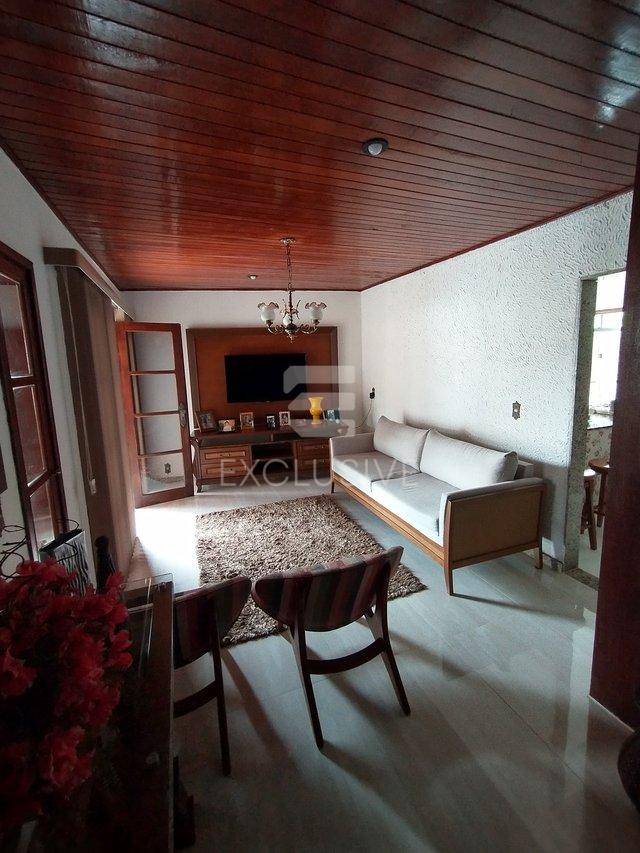 Casa com 3 dormit&oacute;rios &agrave; venda, 126 m&sup2; por R$ 250.000 - Nova Su&iacute;&ccedil;a - Nova Friburgo - RJ  Nova Friburgo - 