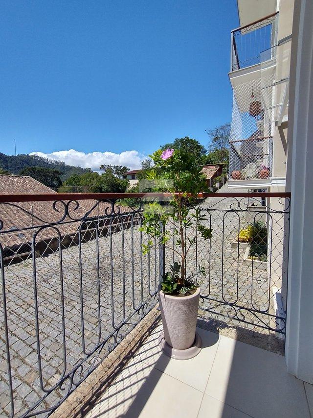 Apartamento com 2 dormitórios à venda, 73 m² por R$ 530.000 - Cônego - Nova Friburgo - RJ  Nova Friburgo - 