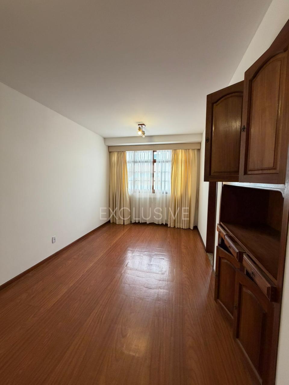 EXCELENTE CASA PARA LOCA&Ccedil;&Atilde;O RESIDENCIAL E COMERCIAL - CENTRO - NOVA FRIBURGO  Nova Friburgo - 