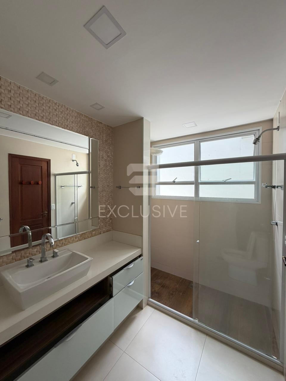 EXCELENTE CASA PARA LOCA&Ccedil;&Atilde;O RESIDENCIAL E COMERCIAL - CENTRO - NOVA FRIBURGO  Nova Friburgo - 