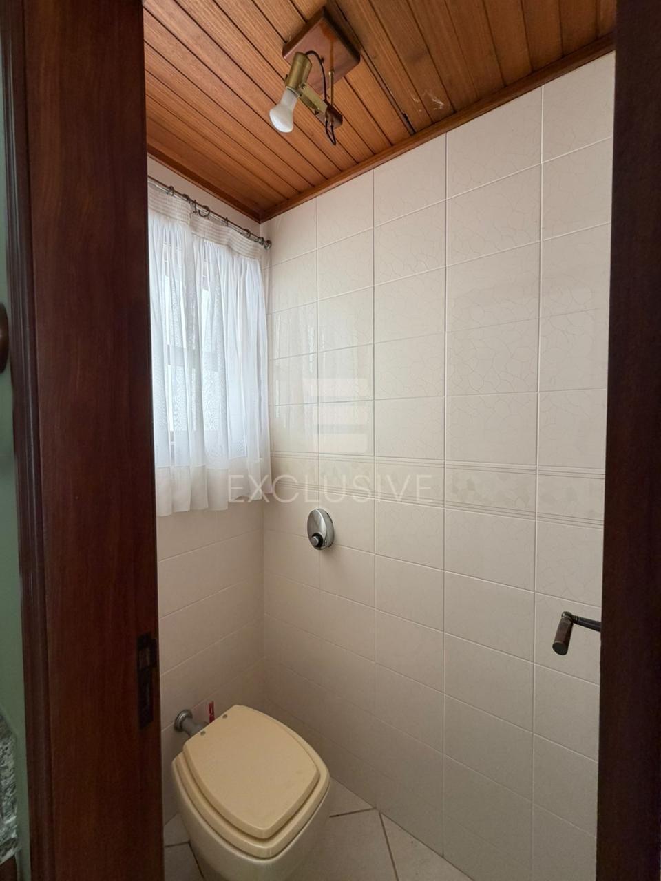 EXCELENTE CASA PARA LOCA&Ccedil;&Atilde;O RESIDENCIAL E COMERCIAL - CENTRO - NOVA FRIBURGO  Nova Friburgo - 