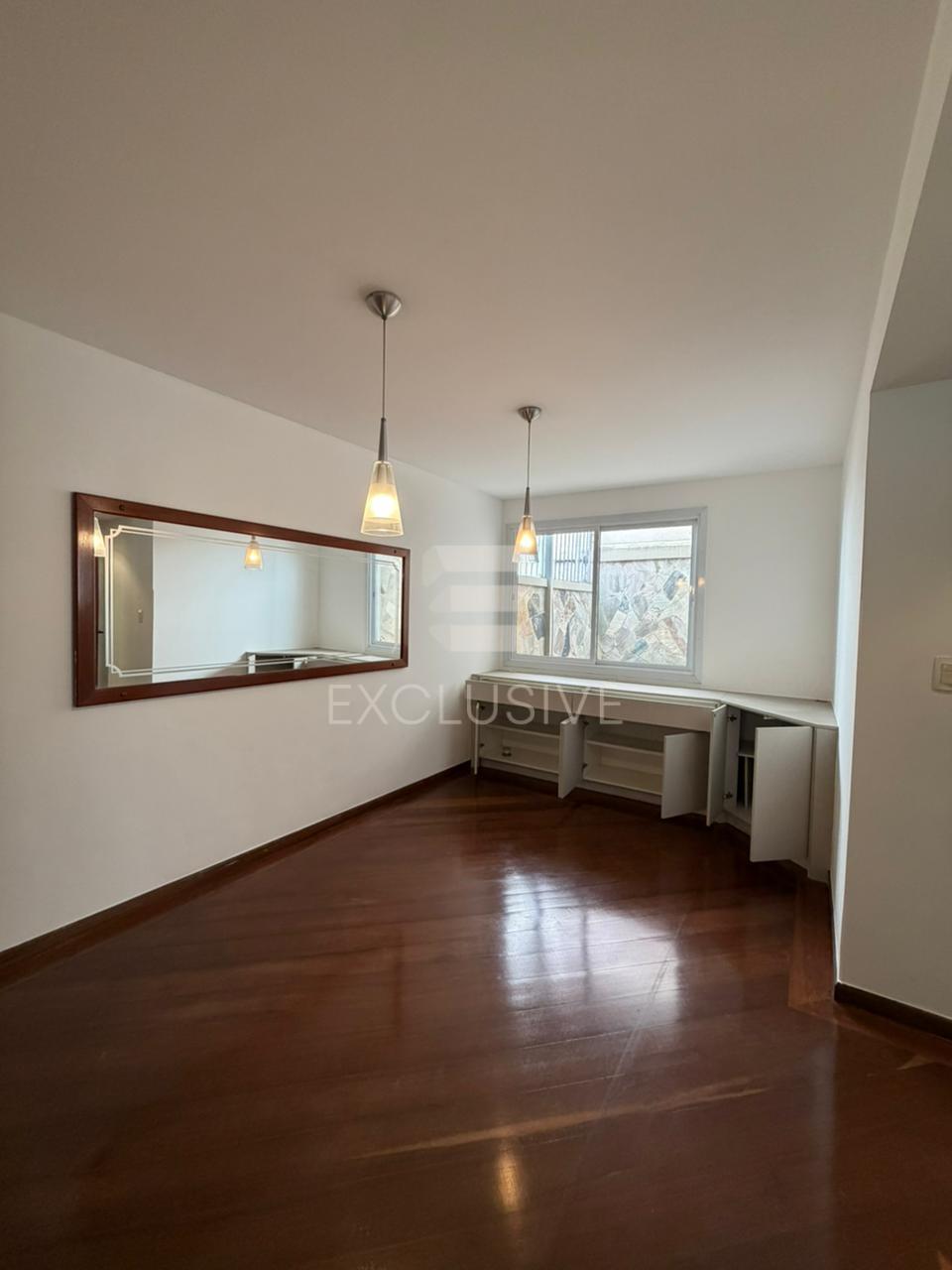 EXCELENTE CASA PARA LOCA&Ccedil;&Atilde;O RESIDENCIAL E COMERCIAL - CENTRO - NOVA FRIBURGO  Nova Friburgo - 