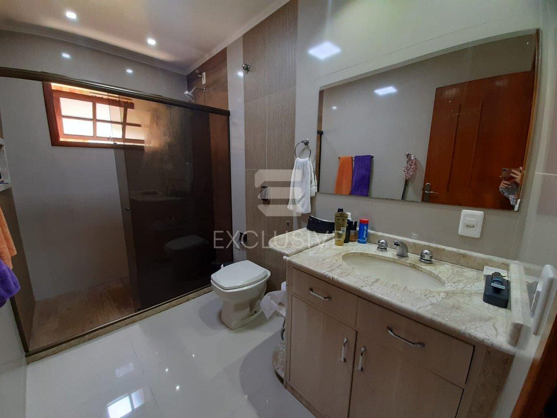 Casa com 3 dormit&oacute;rios &agrave; venda, por R$ 1.300.000,00 - S&iacute;tio S&atilde;o Luiz - Nova Friburgo/RJ  Nova Friburgo - 