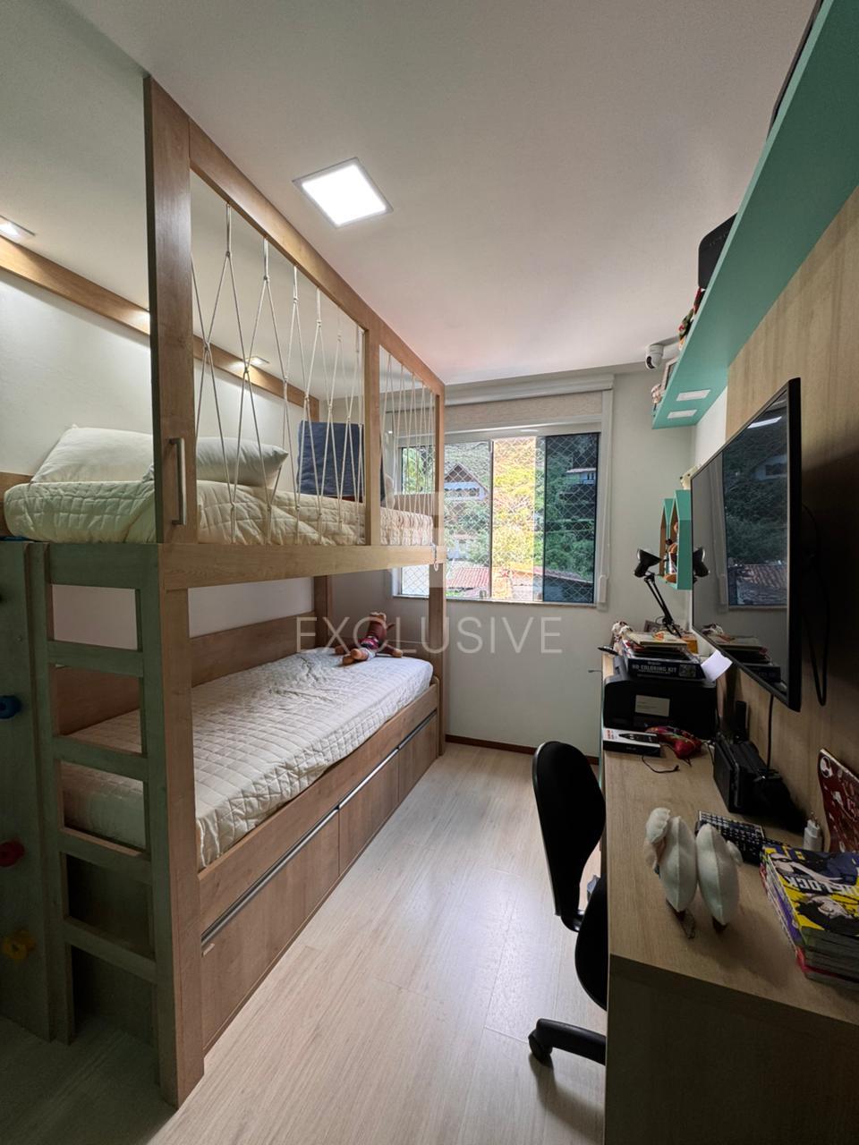 Casa com 3 dormit&oacute;rios &agrave; venda, 237 m&sup2; por R$ 1.700.000,00 - C&ocirc;nego - Nova Friburgo/RJ  Nova Friburgo - 