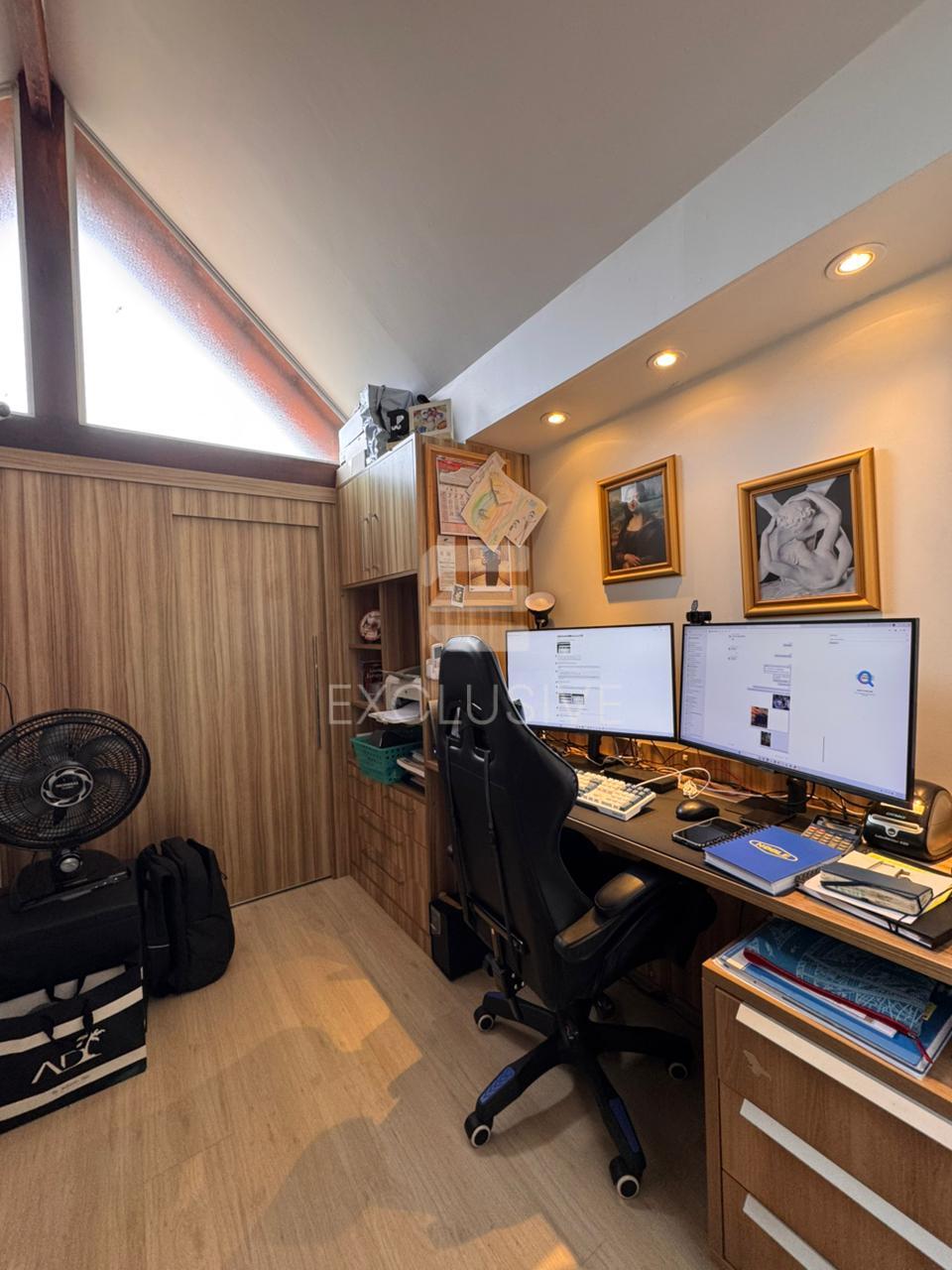 Casa com 3 dormit&oacute;rios &agrave; venda, 237 m&sup2; por R$ 1.700.000,00 - C&ocirc;nego - Nova Friburgo/RJ  Nova Friburgo - 