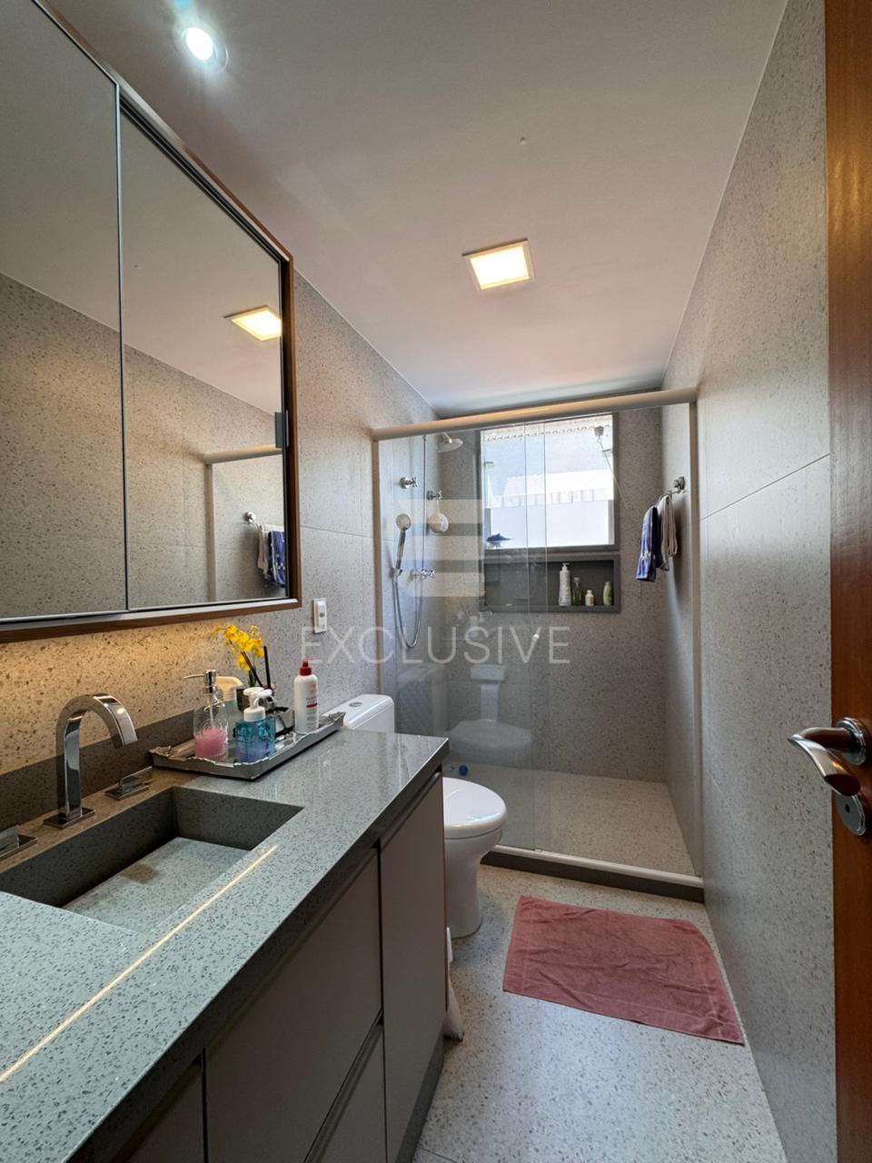 Casa com 3 dormit&oacute;rios &agrave; venda, 237 m&sup2; por R$ 1.700.000,00 - C&ocirc;nego - Nova Friburgo/RJ  Nova Friburgo - 