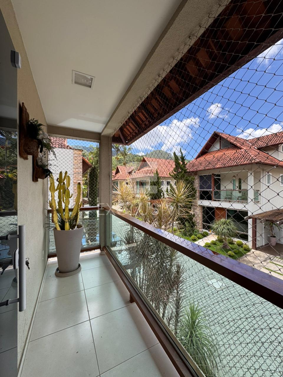Casa com 3 dormit&oacute;rios &agrave; venda, 237 m&sup2; por R$ 1.700.000,00 - C&ocirc;nego - Nova Friburgo/RJ  Nova Friburgo - 