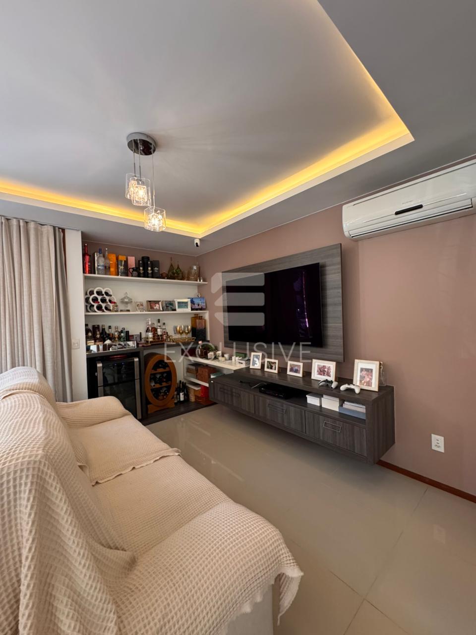 Casa com 3 dormit&oacute;rios &agrave; venda, 237 m&sup2; por R$ 1.700.000,00 - C&ocirc;nego - Nova Friburgo/RJ  Nova Friburgo - 