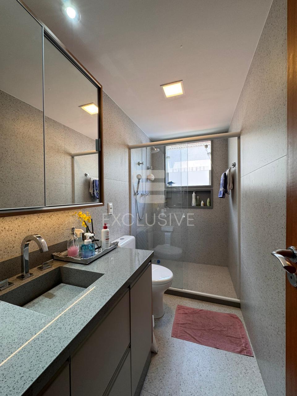 Casa com 3 dormit&oacute;rios &agrave; venda, 237 m&sup2; por R$ 1.700.000,00 - C&ocirc;nego - Nova Friburgo/RJ  Nova Friburgo - 