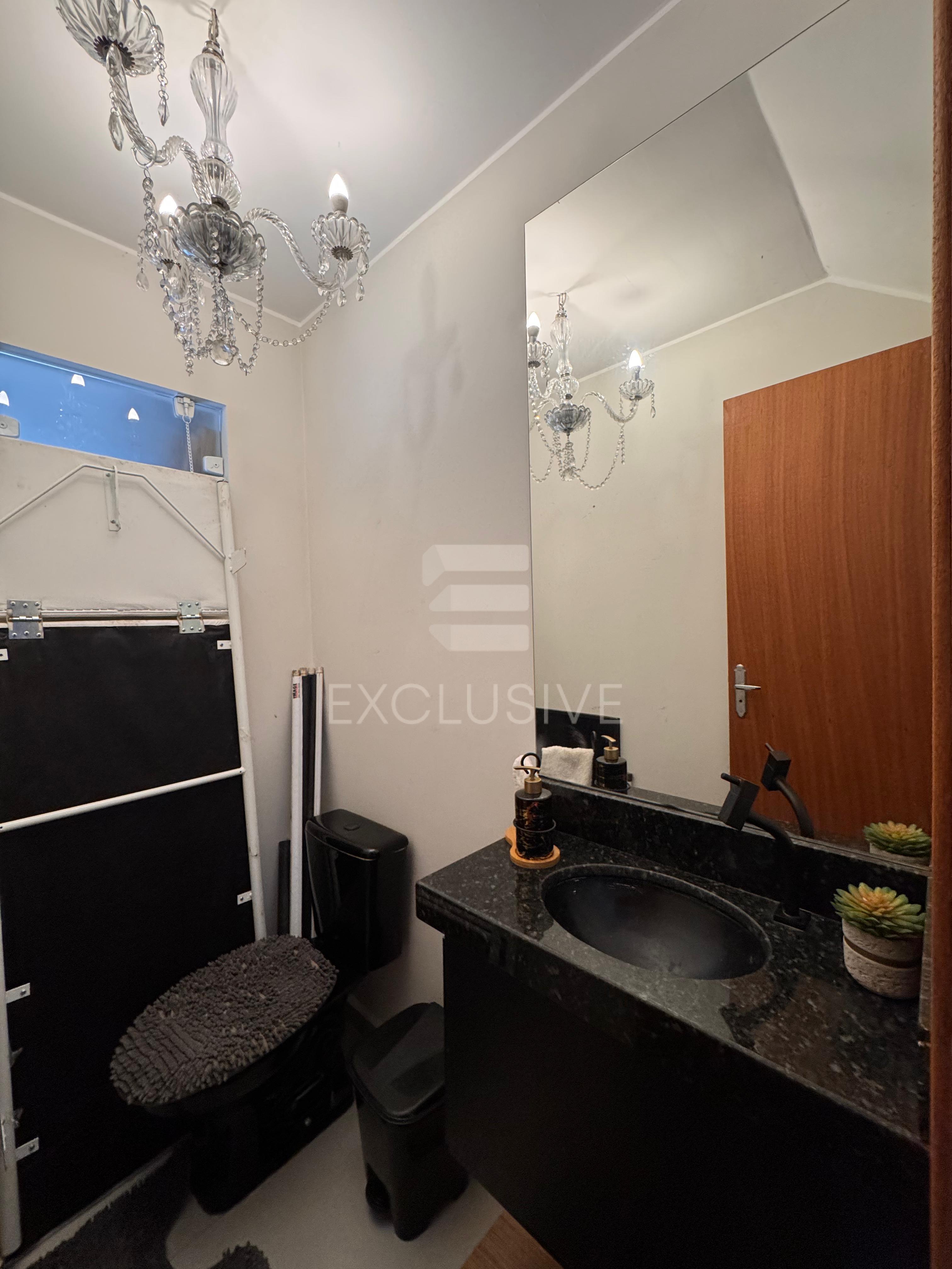 Casa com 2 dormit&oacute;rios &agrave; venda, 66 m&sup2; por R$ 590.000 - Sitio S&atilde;o Luiz - Nova Friburgo - RJ Estrada Mário Antônio Thurler Nova Friburgo - 