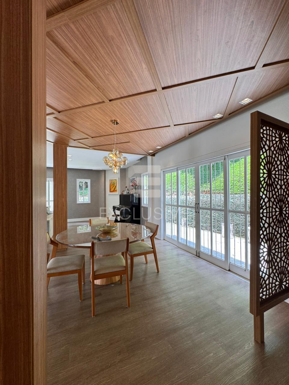 Excelente casa com 4 dormit&oacute;rios &agrave; venda, 290 m&sup2; por R$ 1.780.000,00- Parque S&atilde;o Clemente  Nova Friburgo - 