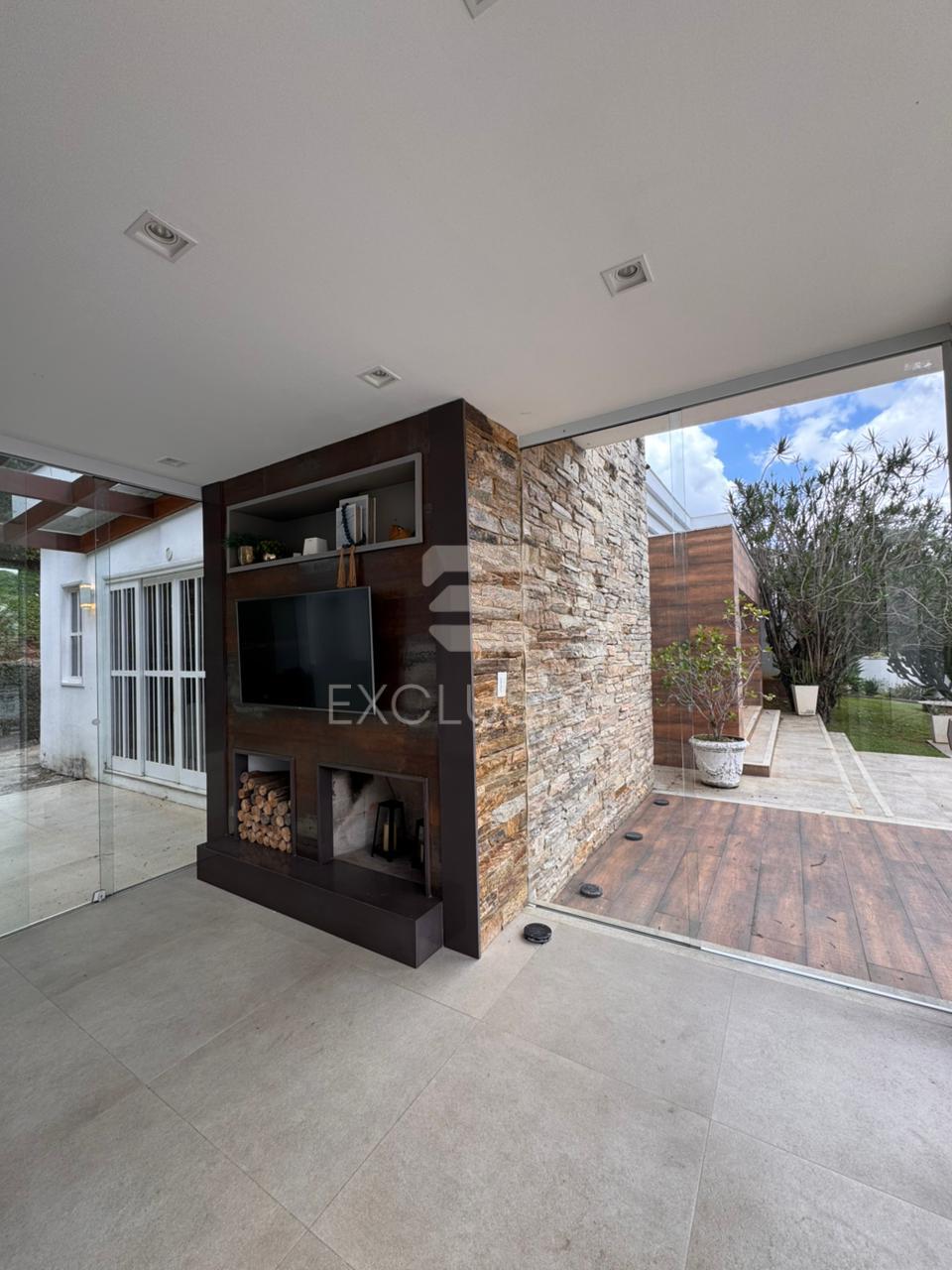 Excelente casa com 4 dormit&oacute;rios &agrave; venda, 290 m&sup2; por R$ 1.780.000,00- Parque S&atilde;o Clemente  Nova Friburgo - 