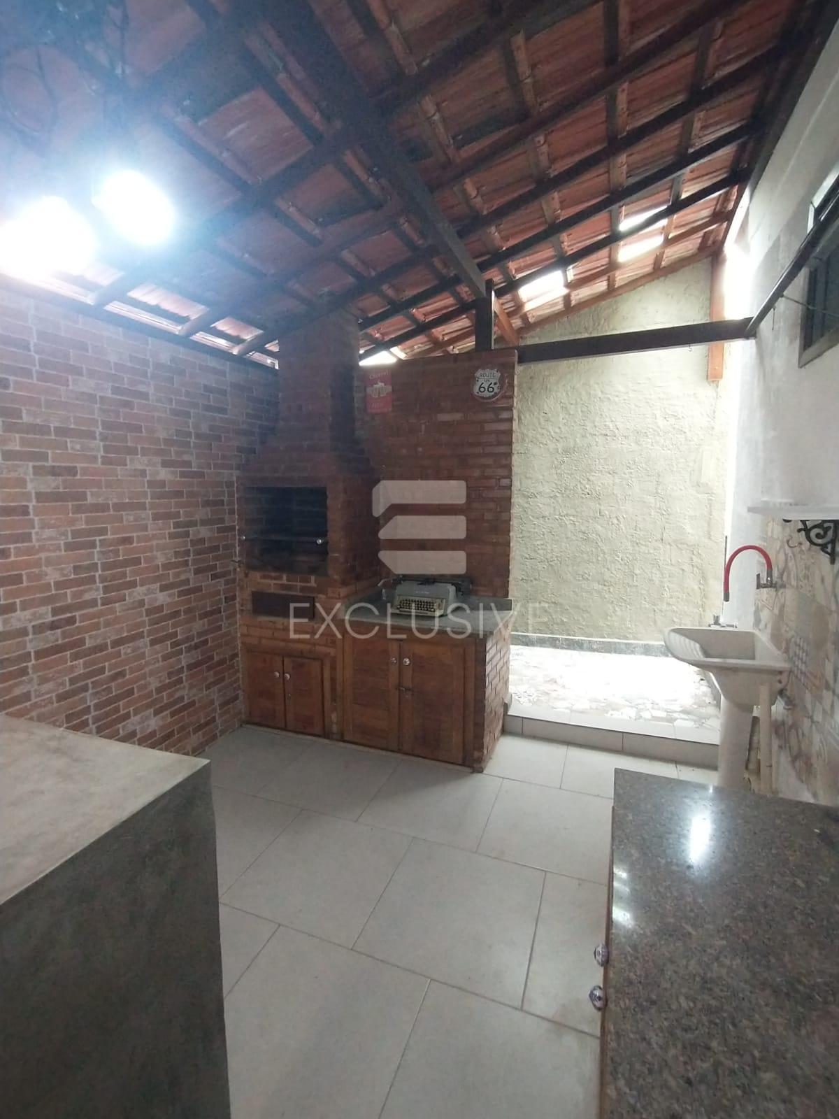 Casa com 3 dormit&oacute;rios &agrave; venda, 98 m&sup2; por R$ 680.000 - C&ocirc;nego - Nova Friburgo - RJ  Nova Friburgo - 