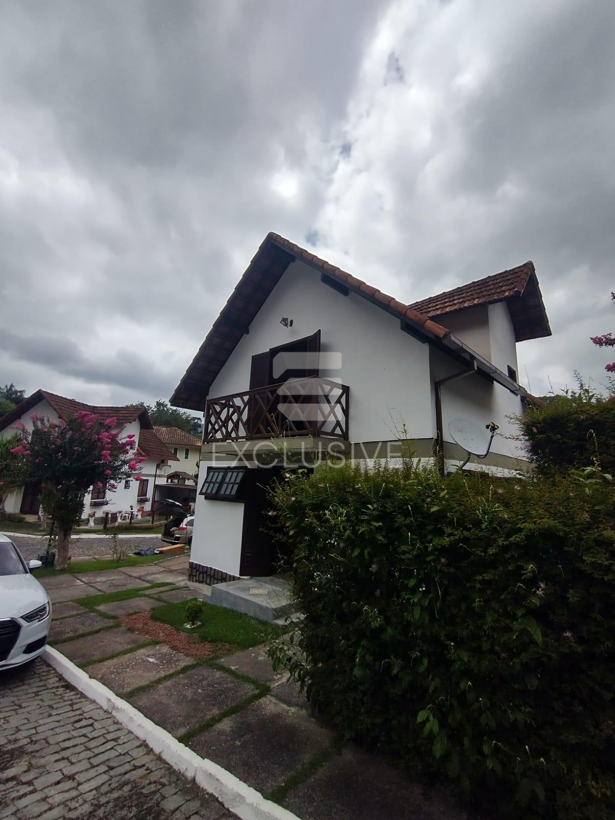 Casa com 3 dormit&oacute;rios &agrave; venda, 98 m&sup2; por R$ 680.000 - C&ocirc;nego - Nova Friburgo - RJ  Nova Friburgo - 