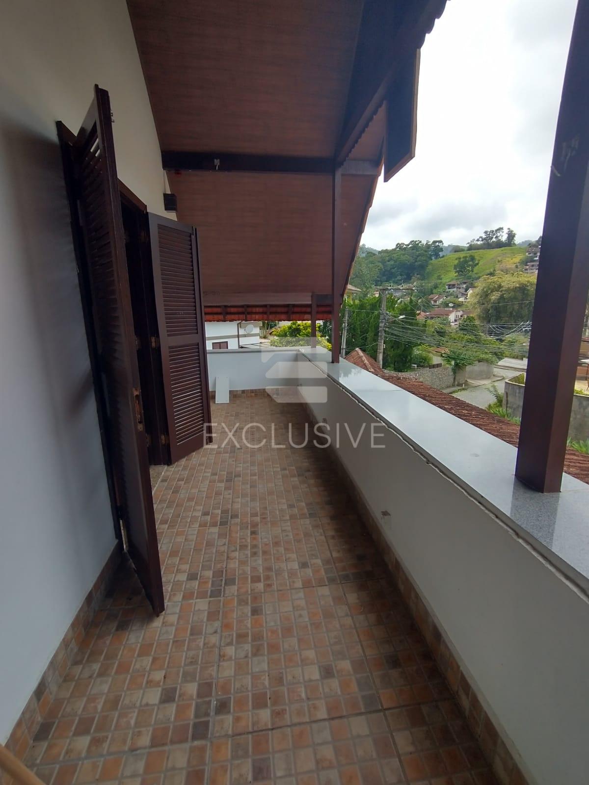 Casa com 3 dormit&oacute;rios &agrave; venda, 98 m&sup2; por R$ 680.000 - C&ocirc;nego - Nova Friburgo - RJ  Nova Friburgo - 