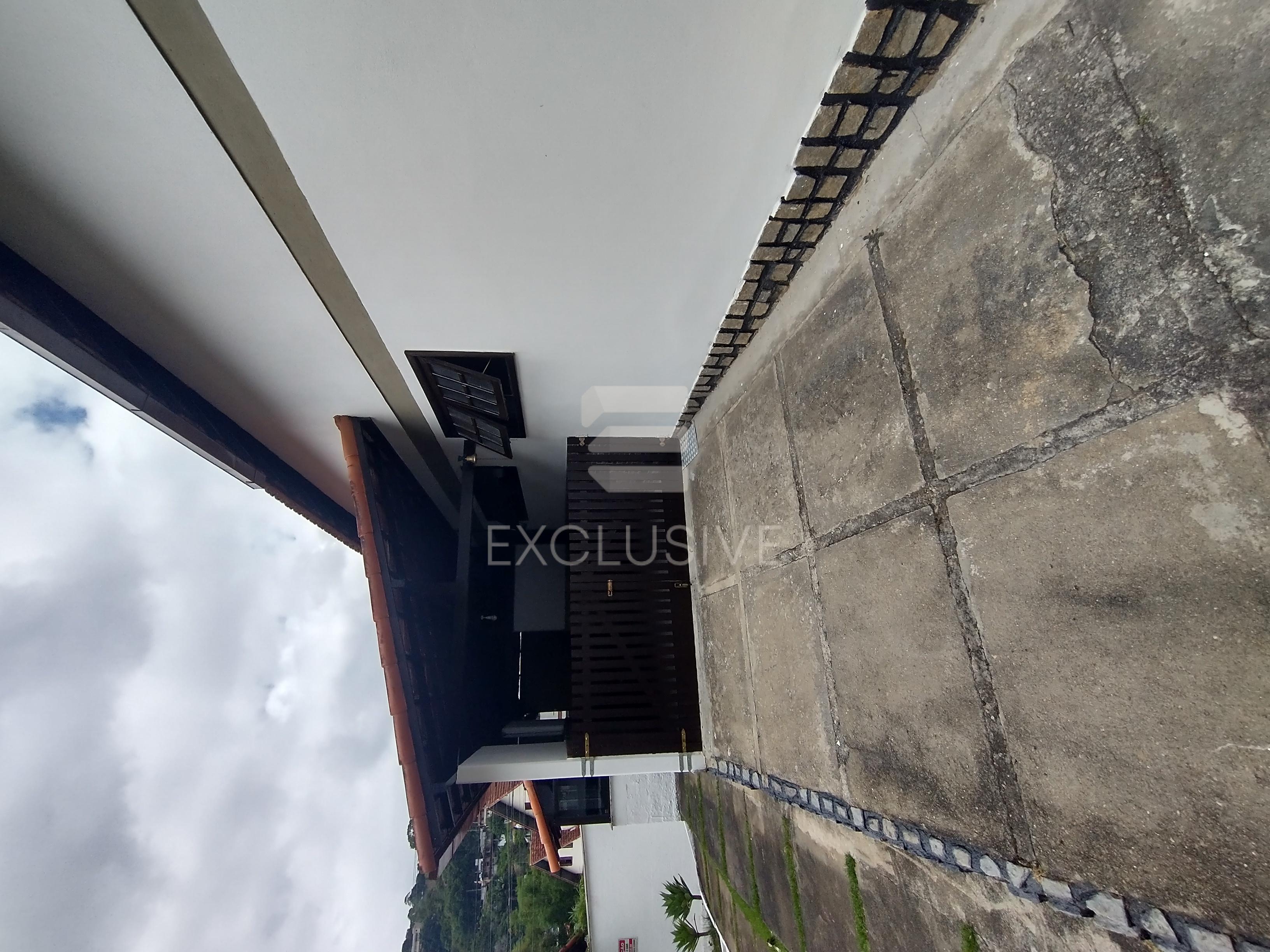 Casa com 3 dormit&oacute;rios &agrave; venda, 98 m&sup2; por R$ 680.000 - C&ocirc;nego - Nova Friburgo - RJ  Nova Friburgo - 