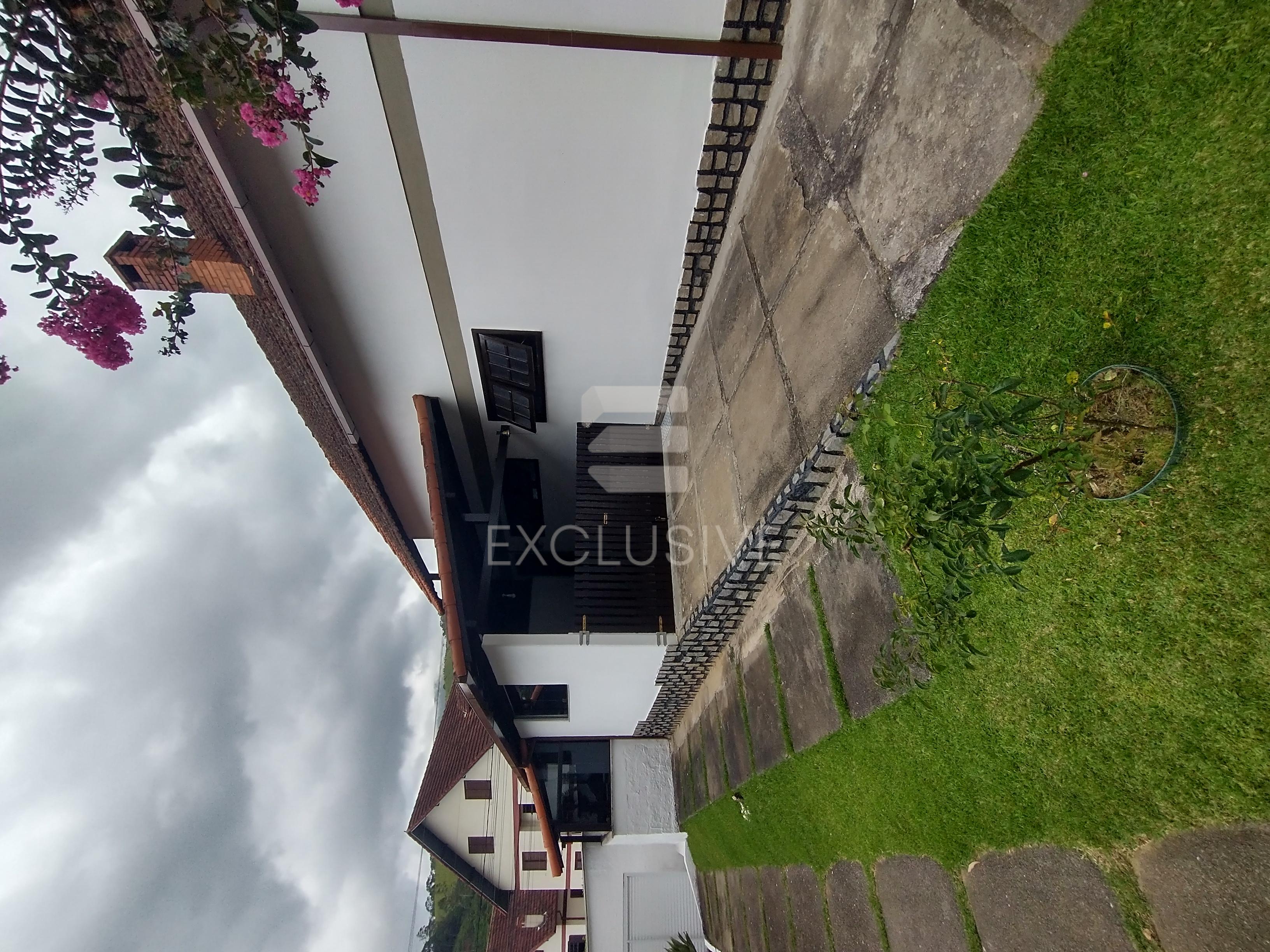 Casa com 3 dormit&oacute;rios &agrave; venda, 98 m&sup2; por R$ 680.000 - C&ocirc;nego - Nova Friburgo - RJ  Nova Friburgo - 