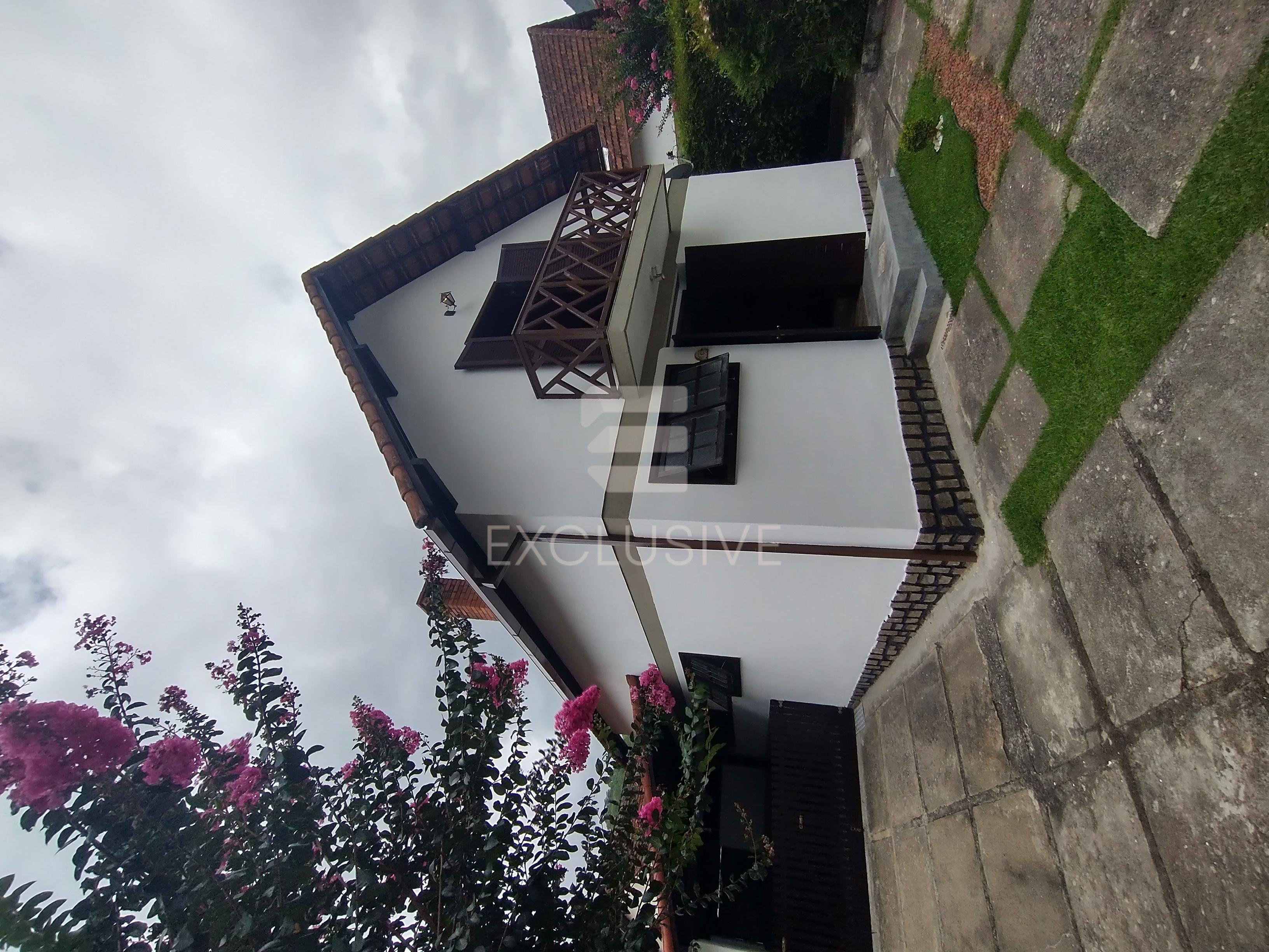 Casa com 3 dormit&oacute;rios &agrave; venda, 98 m&sup2; por R$ 680.000 - C&ocirc;nego - Nova Friburgo - RJ  Nova Friburgo - 