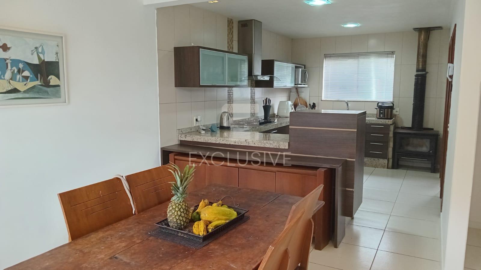 EXCELENTE CASA PARA LOCA&Ccedil;&Atilde;O R$5.500,00 - PARQUE SANTA ELISA - NOVA FRIBURGO Rua Luterbak Nova Friburgo - 
