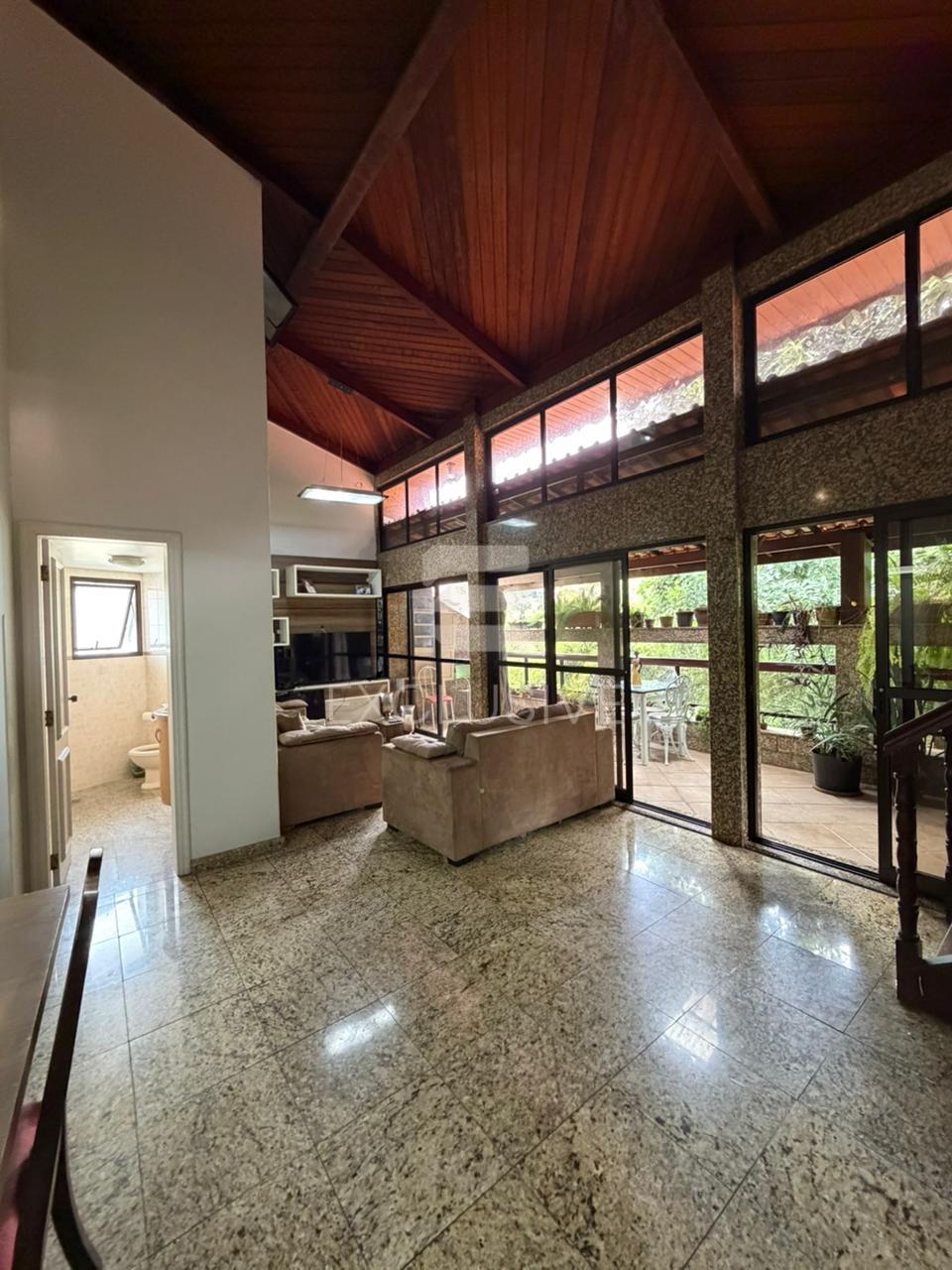 Cobertura com 4 dormit&oacute;rios &agrave; venda, 364 m&sup2; por R$ 1.300.000,00 - Centro -  Nova Friburgo Rua Augusto Spinelli Nova Friburgo - 