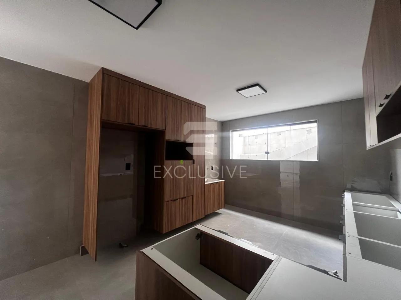 EXCELENTES APARTAMENTOS PARA LOCA&Ccedil;&Atilde;O - BRAUNES - NOVA FRIBURGO Rua Helena Coutinho - - 