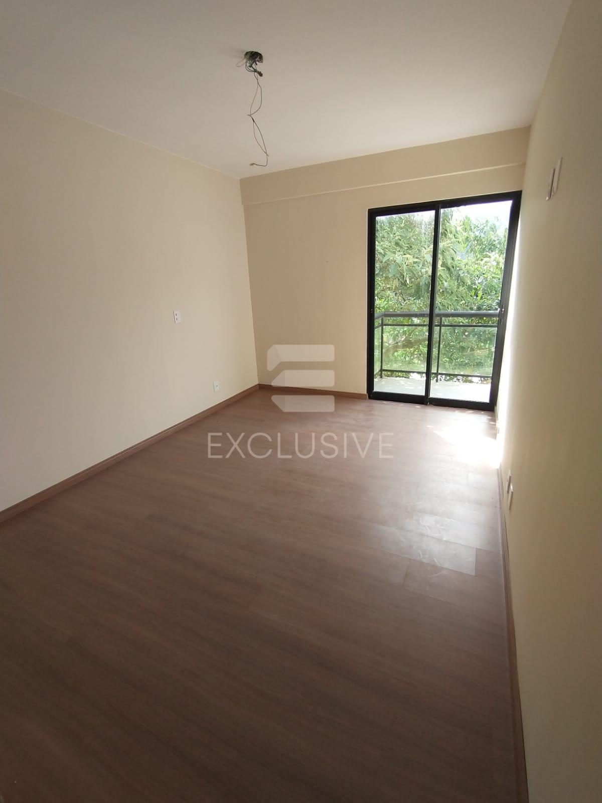 Casa com 3 dormit&oacute;rios &agrave; venda, 220 m&sup2; por R$ 1.100.000 - C&ocirc;nego - Nova Friburgo  Nova Friburgo - 