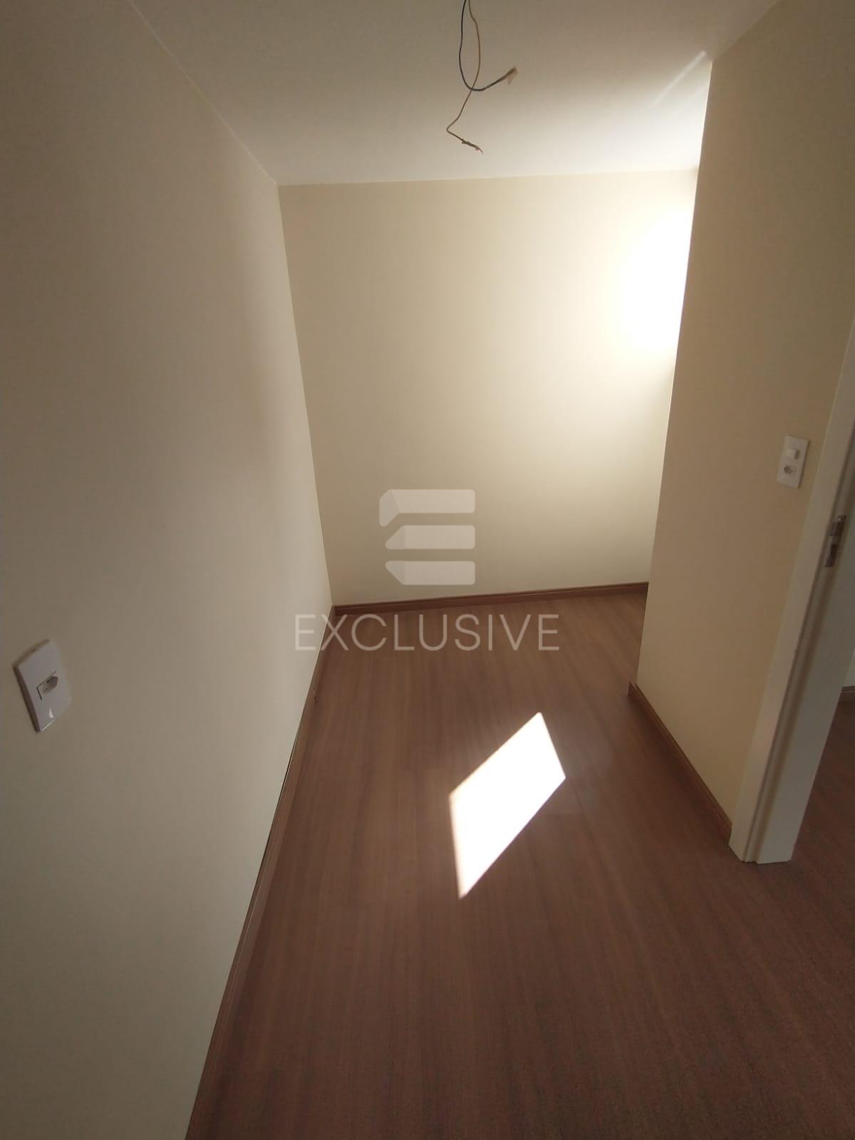 Casa com 3 dormit&oacute;rios &agrave; venda, 220 m&sup2; por R$ 1.100.000 - C&ocirc;nego - Nova Friburgo  Nova Friburgo - 