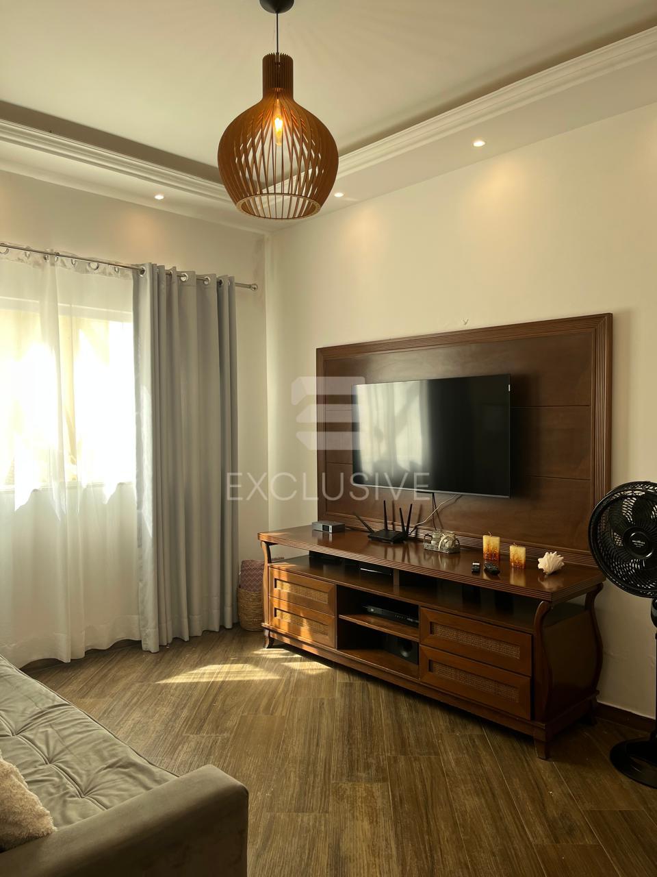 Casa com 4 dormit&oacute;rios &agrave; venda, 231 m&sup2; por R$ 990.000,00 -Cascatinha - Nova Friburgo/RJ  Nova Friburgo - 