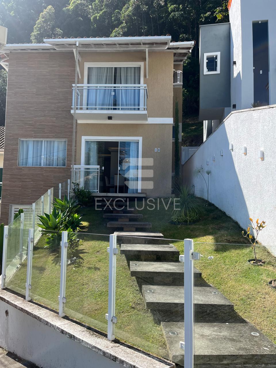 Casa com 4 dormit&oacute;rios &agrave; venda, 231 m&sup2; por R$ 990.000,00 -Cascatinha - Nova Friburgo/RJ  Nova Friburgo - 
