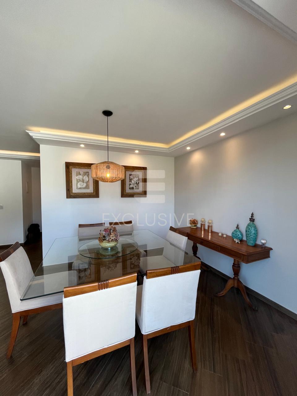 Casa com 4 dormit&oacute;rios &agrave; venda, 231 m&sup2; por R$ 990.000,00 -Cascatinha - Nova Friburgo/RJ  Nova Friburgo - 