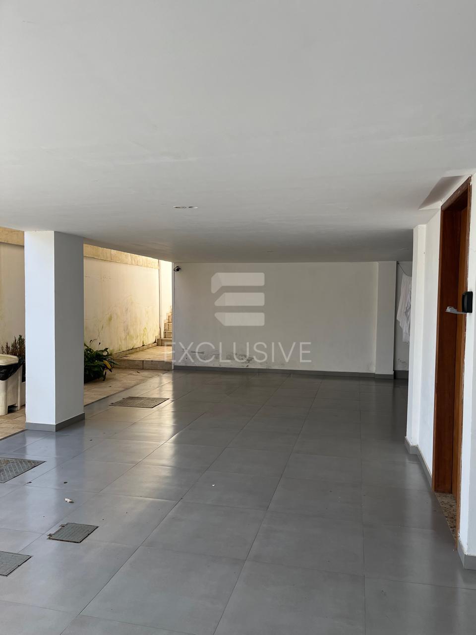 Casa com 4 dormit&oacute;rios &agrave; venda, 231 m&sup2; por R$ 990.000,00 -Cascatinha - Nova Friburgo/RJ  Nova Friburgo - 