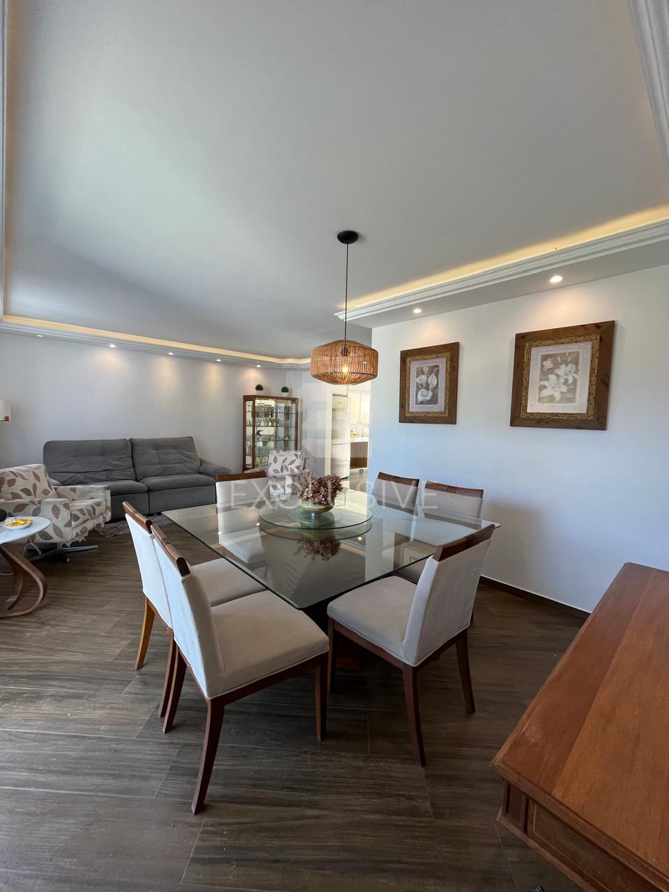 Casa com 4 dormit&oacute;rios &agrave; venda, 231 m&sup2; por R$ 990.000,00 -Cascatinha - Nova Friburgo/RJ  Nova Friburgo - 