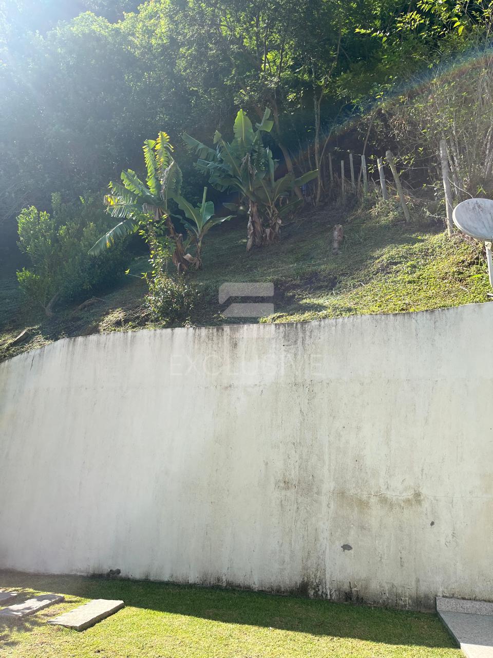 Casa com 4 dormit&oacute;rios &agrave; venda, 231 m&sup2; por R$ 990.000,00 -Cascatinha - Nova Friburgo/RJ  Nova Friburgo - 