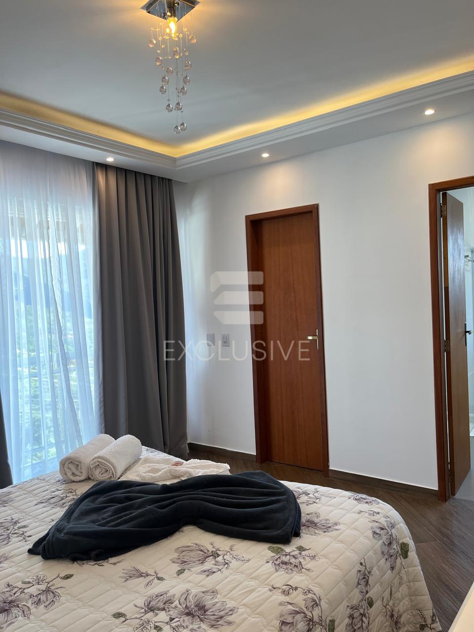 Casa com 4 dormit&oacute;rios &agrave; venda, 231 m&sup2; por R$ 990.000,00 -Cascatinha - Nova Friburgo/RJ  Nova Friburgo - 