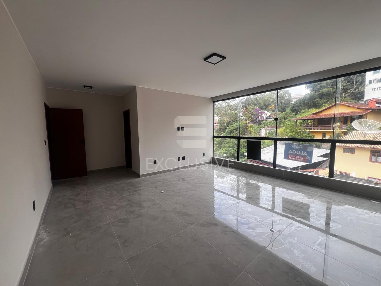 EXCELENTE COBERTURA LOCA&Ccedil;&Atilde;O NAS BRAUNES - NOVA FRIBURGO  Nova Friburgo - 