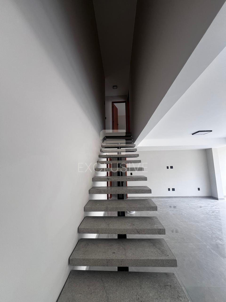 EXCELENTE COBERTURA LOCA&Ccedil;&Atilde;O NAS BRAUNES - NOVA FRIBURGO  Nova Friburgo - 