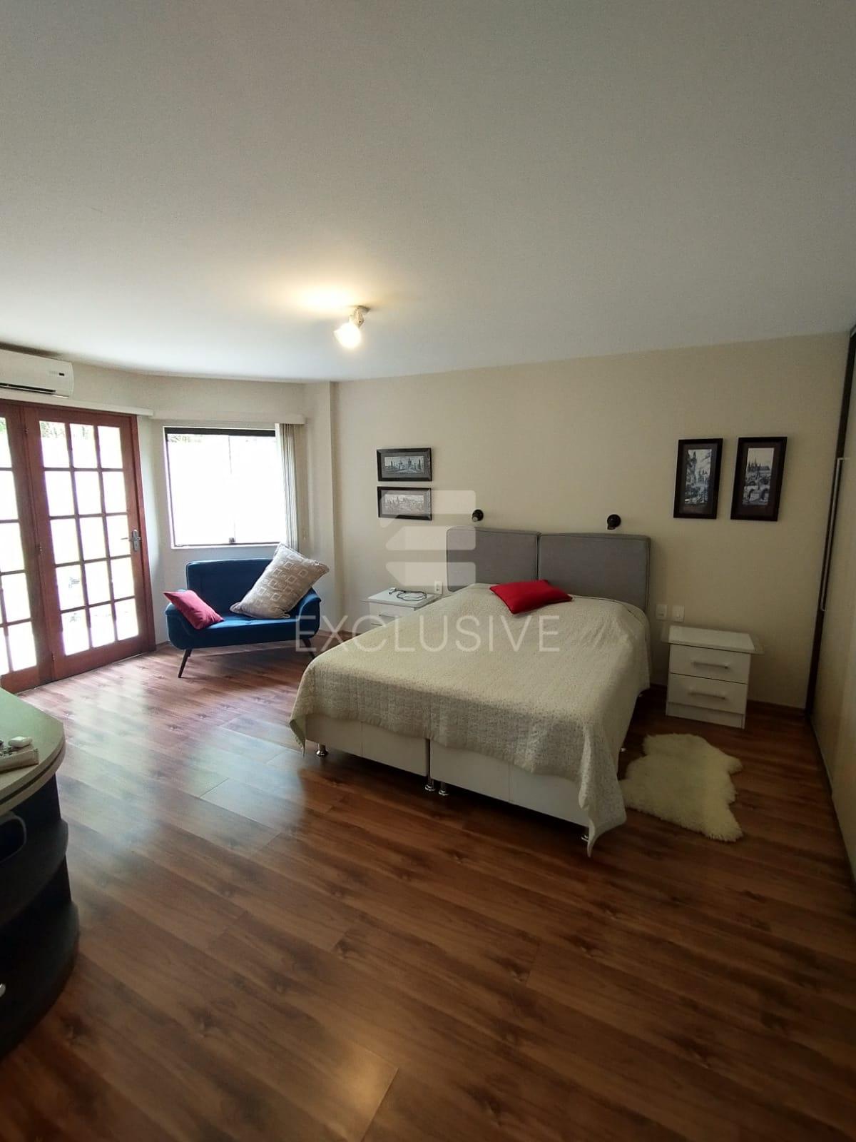 Casa com 3 dormit&oacute;rios &agrave; venda, 200 m&sup2; por R$ 750.000 - Fazenda Bela Vista - Nova Friburgo  Nova Friburgo - 